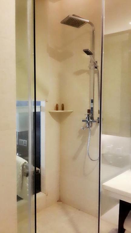 Dongguan Junyue Hotel Rum bild