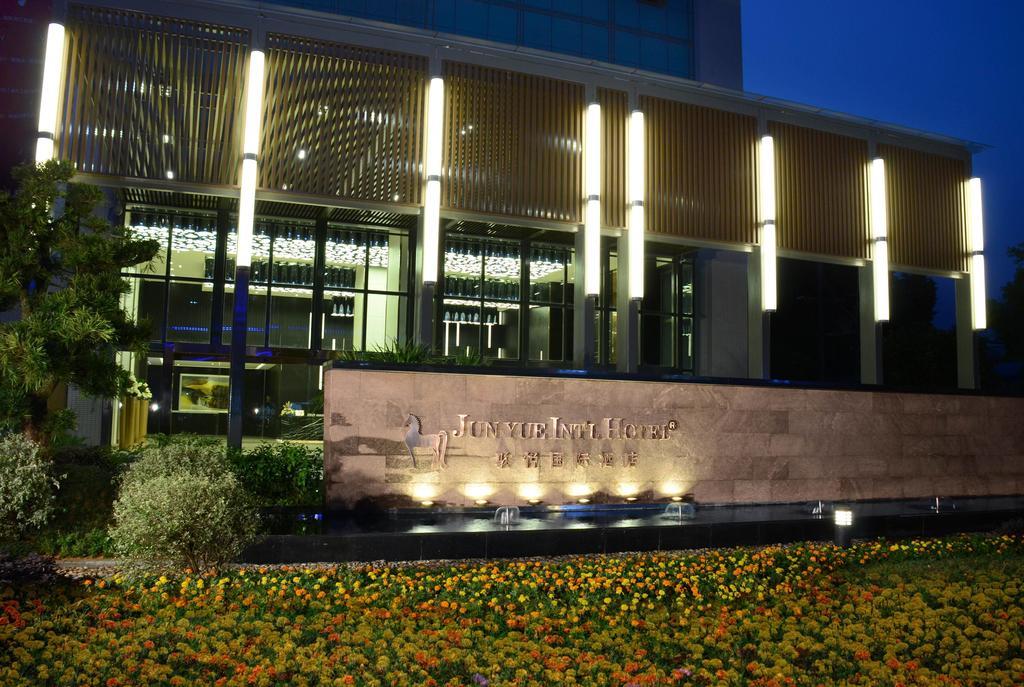 Dongguan Junyue Hotel Rum bild